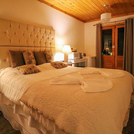 Pousada Campos Do Jordao Suites Extérieur photo