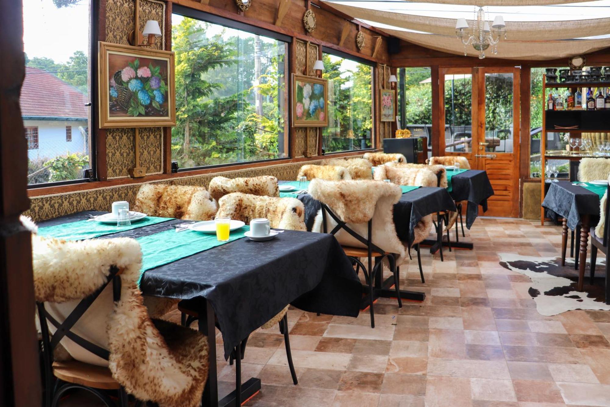 Pousada Campos Do Jordao Suites Extérieur photo